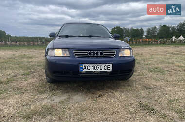 Хетчбек Audi A3 2000 в Любомлі