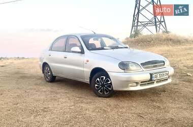 Седан Daewoo Lanos 2004 в Лозуватці