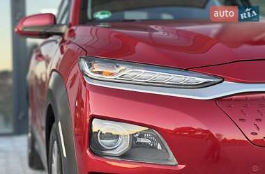 Внедорожник / Кроссовер Hyundai Kona 2020 в 