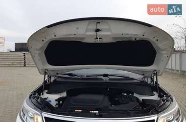Позашляховик / Кросовер Kia Sorento 2014 в 