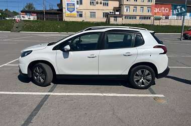 Позашляховик / Кросовер Peugeot 2008 2018 в 