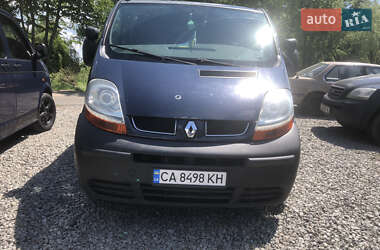 Вантажний фургон Renault Trafic 2003 в 