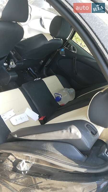 Ліфтбек Skoda Octavia 2004 в 