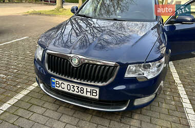 Ліфтбек Skoda Superb 2011 в Львові
