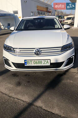 Седан Volkswagen e-Bora 2019 в Одесі
