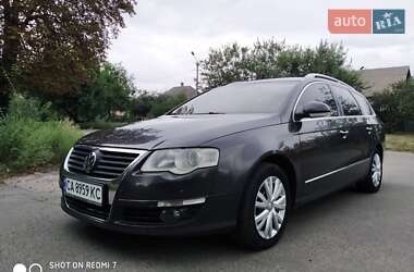 Універсал Volkswagen Passat 2008 в Черкасах