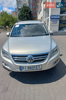 Внедорожник / Кроссовер Volkswagen Tiguan 2011 в Полтаве