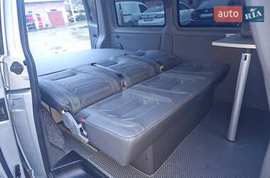 Вантажопасажирський фургон Volkswagen Transporter 2011 в Бердичеві